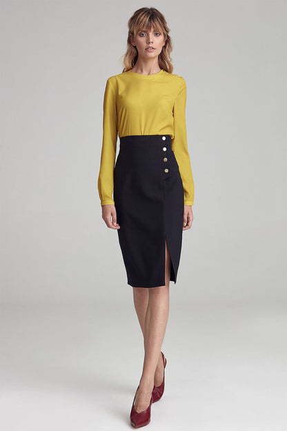 Elegant knee-length pencil skirt by Nife featuring golden snap details, crafted for stylish office wear, available in sizes EU 36 to EU 44.