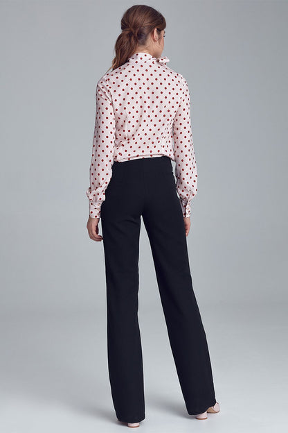 Chic black trousers by Nife, showcasing a simple cut with decorative buttons, suitable for any elegant outfit.