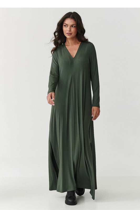 Elegantly styled Makadamia Luxe Long Maxi Dress featuring a V-Neck and side slits, available in luxurious shades including chocolate, black, khaki, and anthracite.