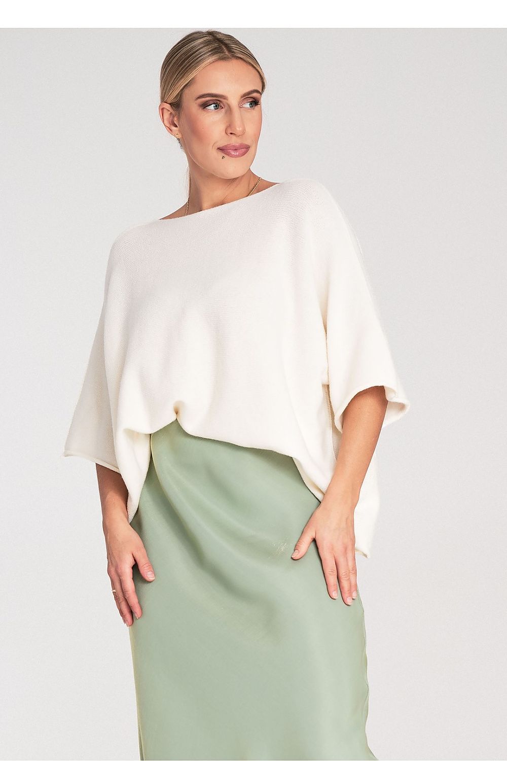 Elegant Figl Bat Style Blouse in a luxurious wool blend, showcasing the rich texture and sophisticated design, perfect for sizes EU 0 to 4.