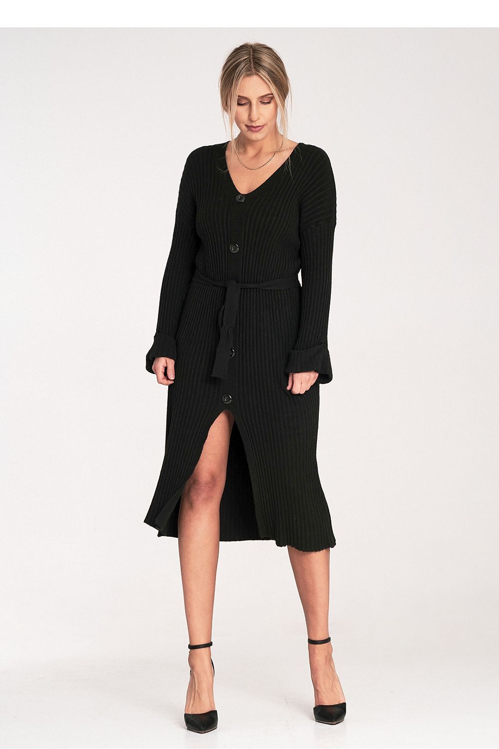 Sophisticated Figl Daydress featuring detailed measurements and luxurious material composition for discerning fashion enthusiasts.