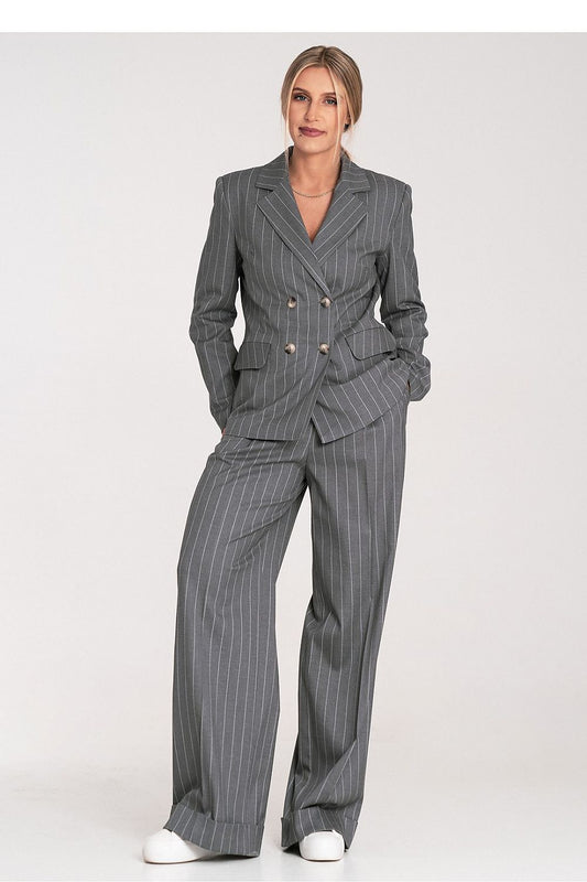 Close-up of the fabric of the Figl jacket, highlighting the premium quality materials: Lycra, nylon, and viscose.