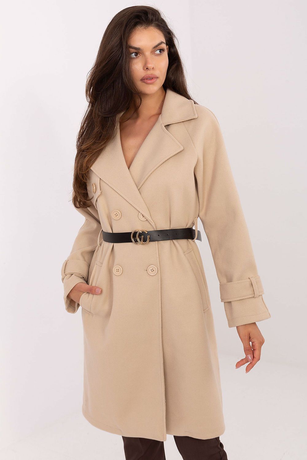 Elegant Rue Paris coat made of 100% polyester, showcasing luxurious design and perfect fit for EU size 0, featuring meticulous craftsmanship with a length of 94 cm, 108 cm hips, and 106 cm chest, perfect for sophisticated style.