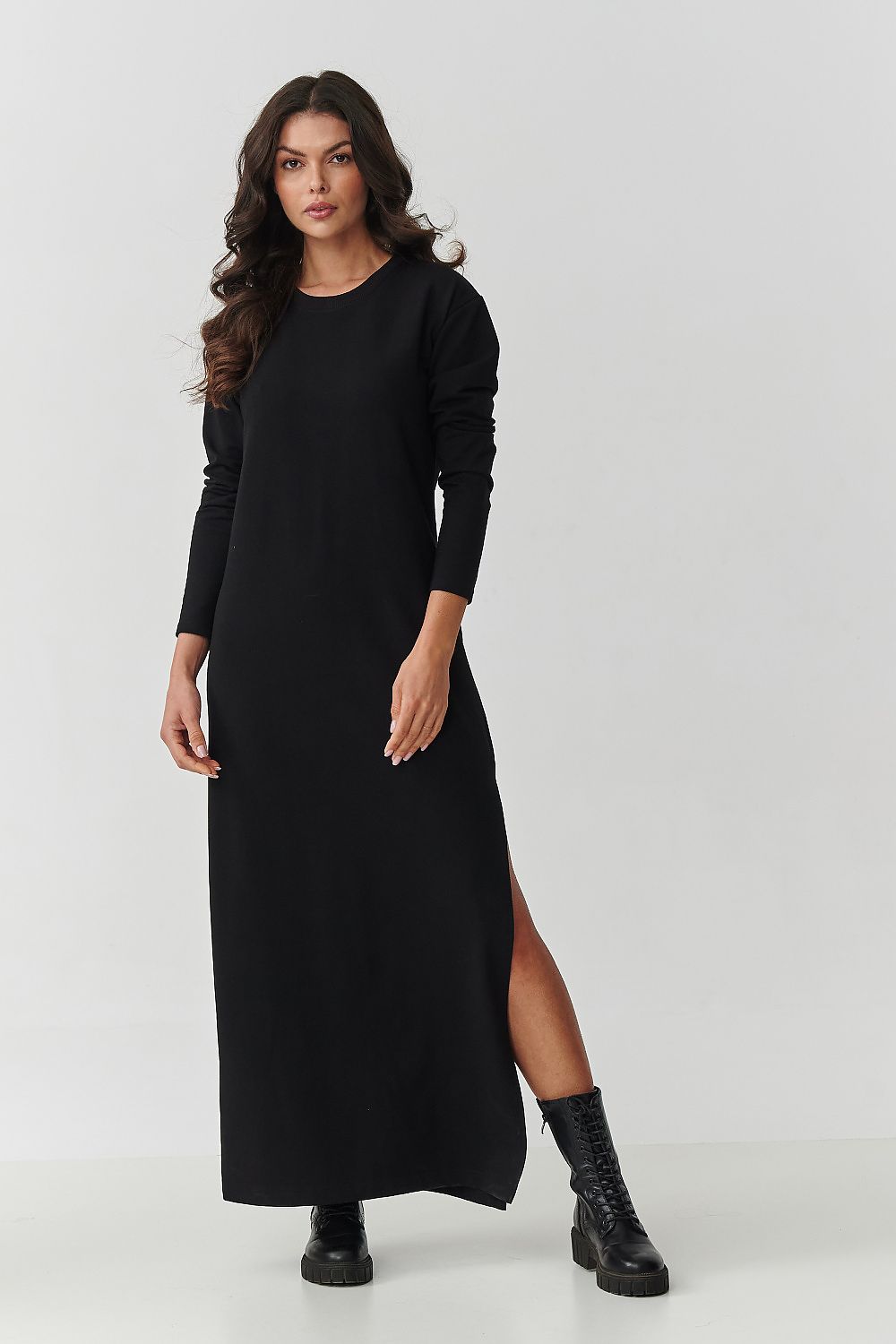 Elegant Makadamia Cotton Spandex Daydress for women in luxurious fabric, showcasing a stylish design, available in sizes EU 36-42.