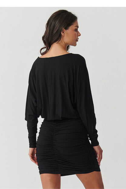 Elegant Makadamia daydress in a soft viscose and spandex blend, available in EU sizes 36 to 40 for a perfect luxury fit.