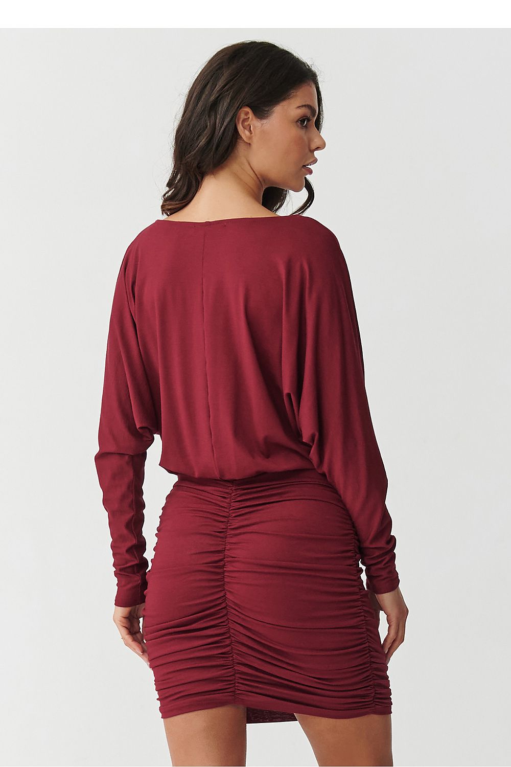 Glamorous Makadamia daydress highlighted by its elegant fabric blend of viscose and spandex, tailored for EU sizes 36 to 40.