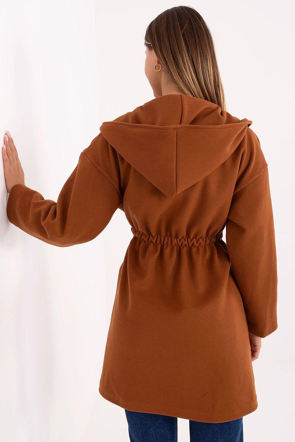 Back view of the luxurious Rue Paris coat in sleek polyester, showcasing its stylish design tailored for EU size 0.
