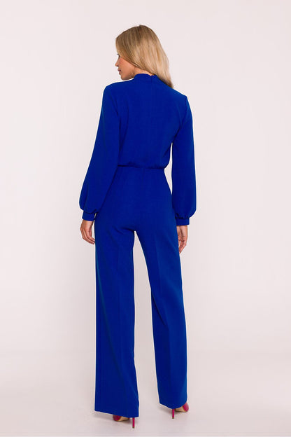 Timeless jumpsuit with buttoned cuffs and accentuated waist by Stylove, designed for effortless elegance.