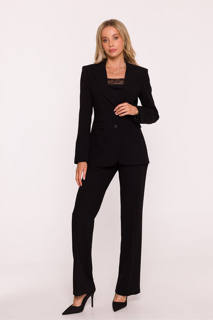 Stylish women's blazer by Stylove, showcasing a sophisticated single-breasted button closure and impeccably tailored fit.