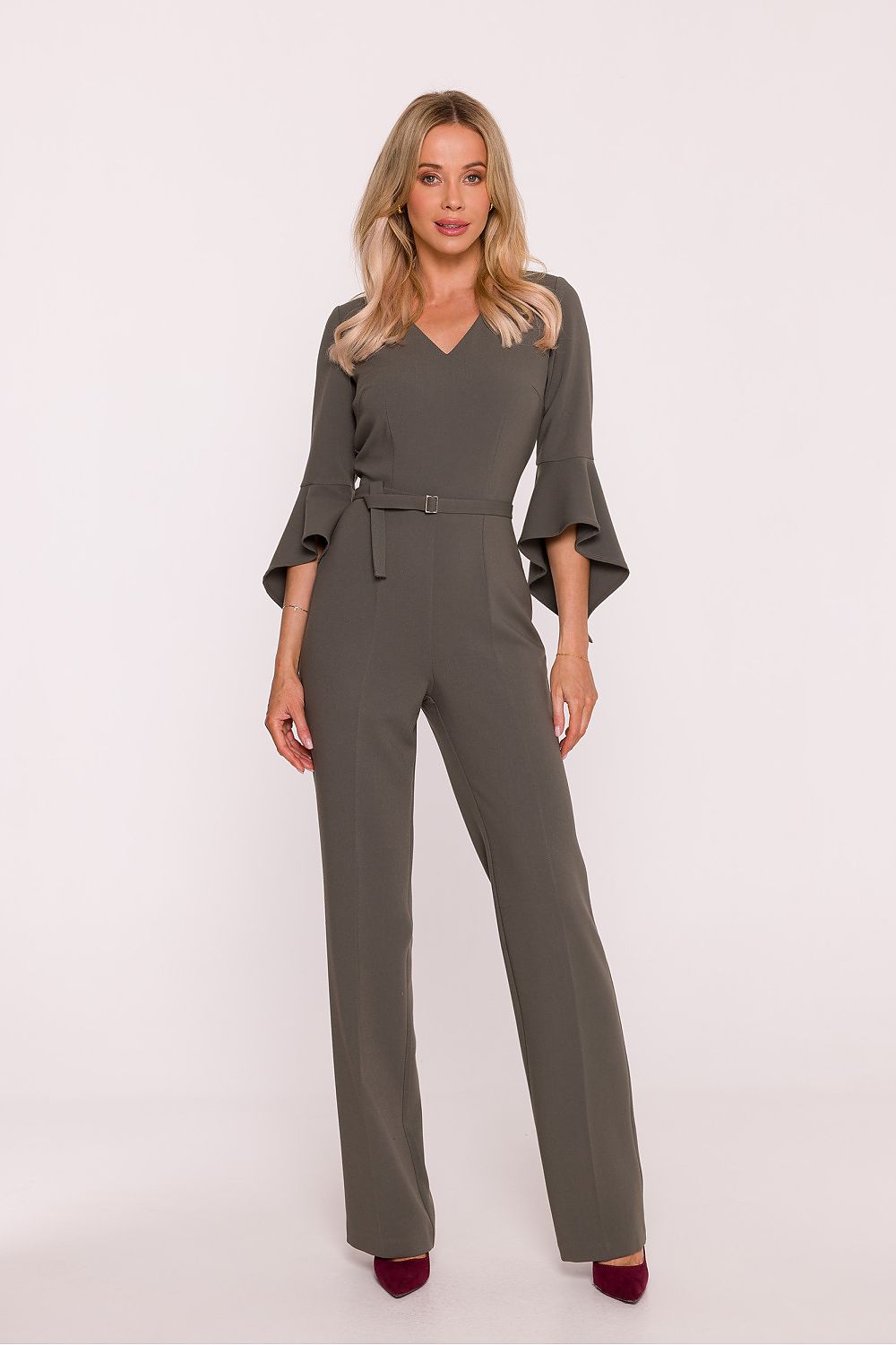 Elegant women's jumpsuit by Stylove featuring ruffled sleeves and a sophisticated V-neck design, tailored for a perfect fit and available in sizes S to XXL.