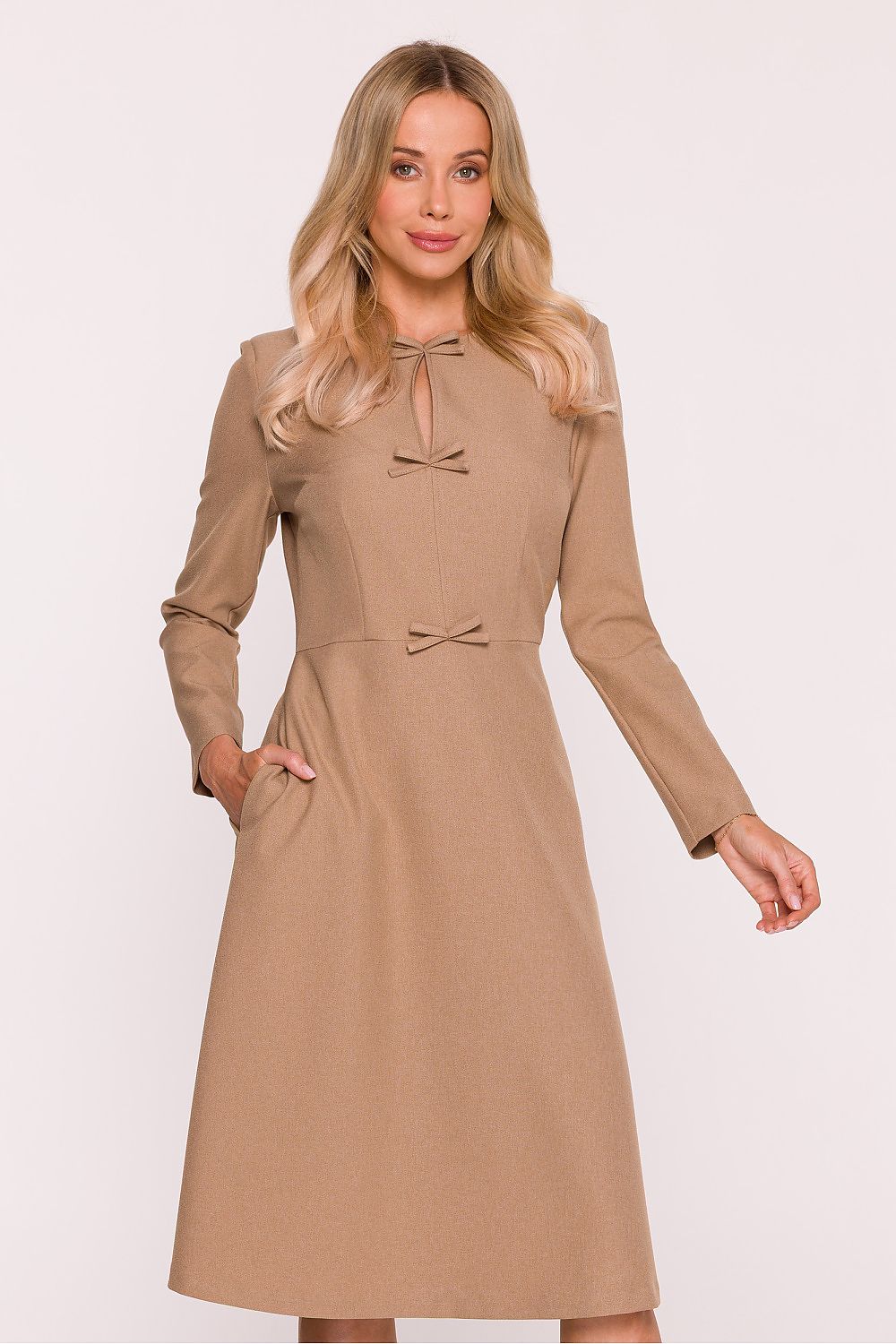 Full-length view of the Stylove daydress, highlighting its beautiful A-line shape and knee-length design, ideal for both casual and formal events.