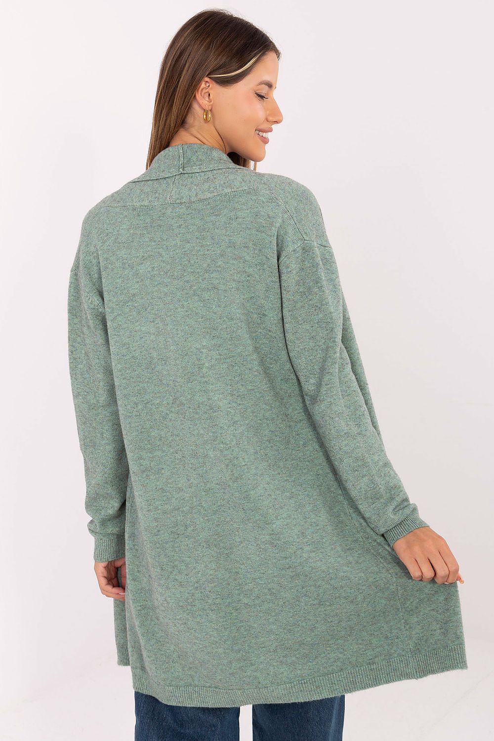 Versatile woman's cardigan by Factory Price, made from a luxurious blend of fabrics, perfect for enhancing everyday wardrobe with a chic touch.