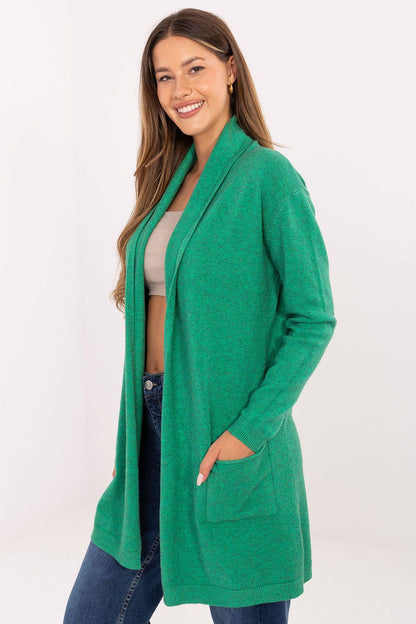 Stylish women's cardigan with slip pockets, crafted by Factory Price from soft materials, combining comfort and elegance for any occasion.