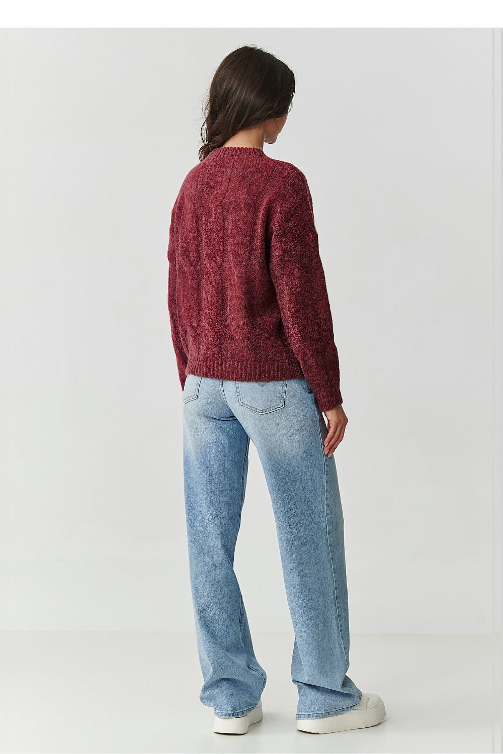 Timeless Makadamia Women's Jumper in braided pattern, ideal for pairing with jeans or an elegant skirt for versatile styling.