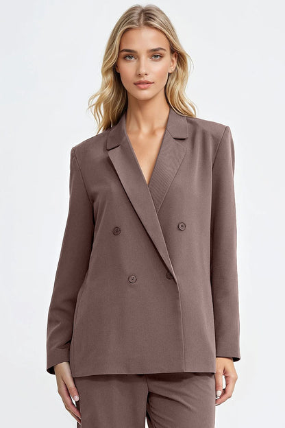 Elegant women's oversized blazer from Nife featuring a classic lapel collar, double-breasted design, and a contemporary fit suitable for sizes EU 36-42, perfect for sophisticated casual or formal outfits.