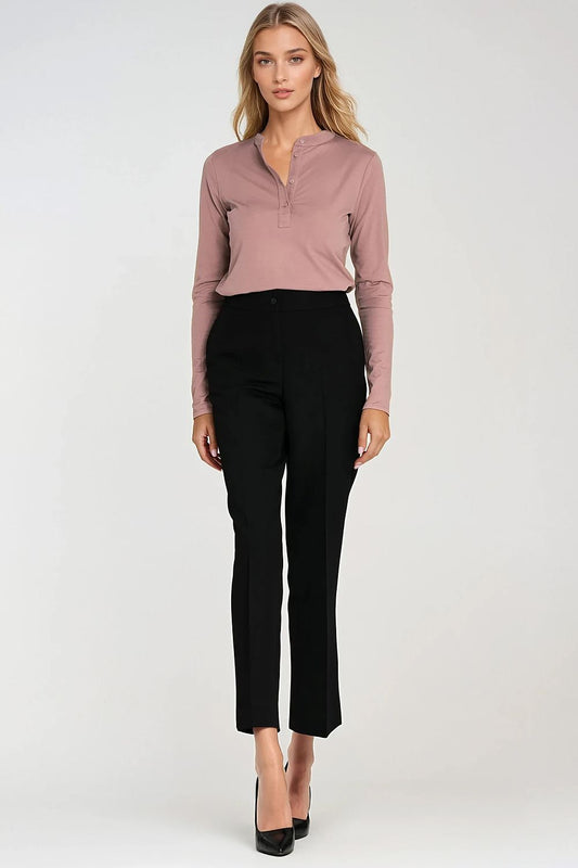 Elegant women's trousers by Nife featuring tapered legs and side slit, tailored fit for a sophisticated look.
