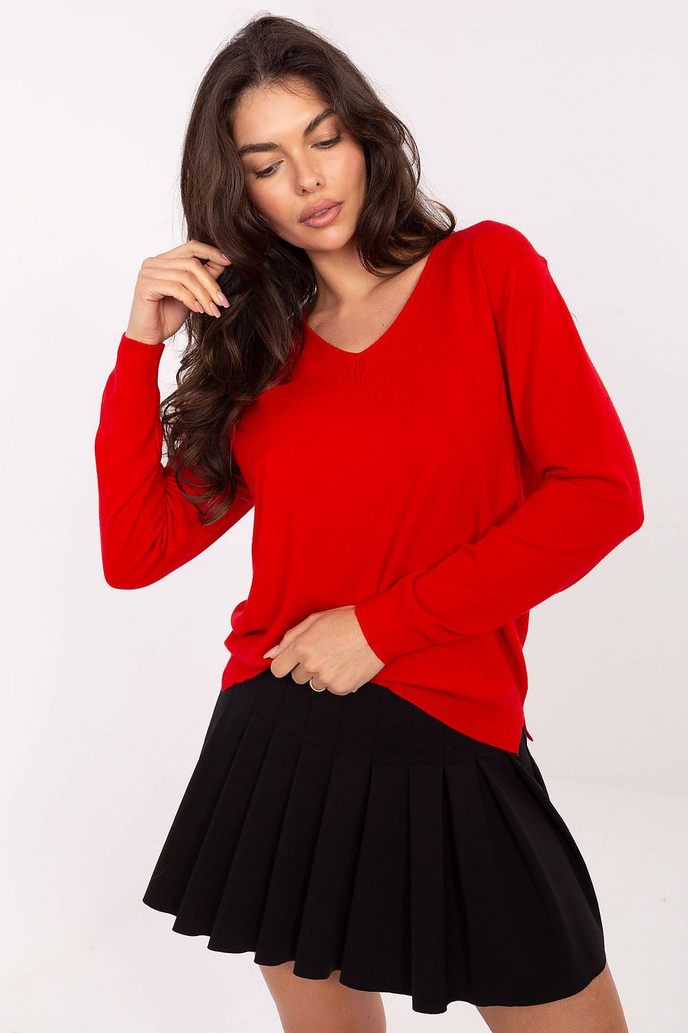 Luxurious V-Neck Women's Sweater from Factory Price, crafted from an elastic blend of viscose, modal, elastane, and polyamide, exemplifying soft texture and elegant style.