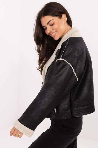 Chic women's transitional jacket with modern lapels and lightweight design, crafted from high-quality polyester by Factory Price.
