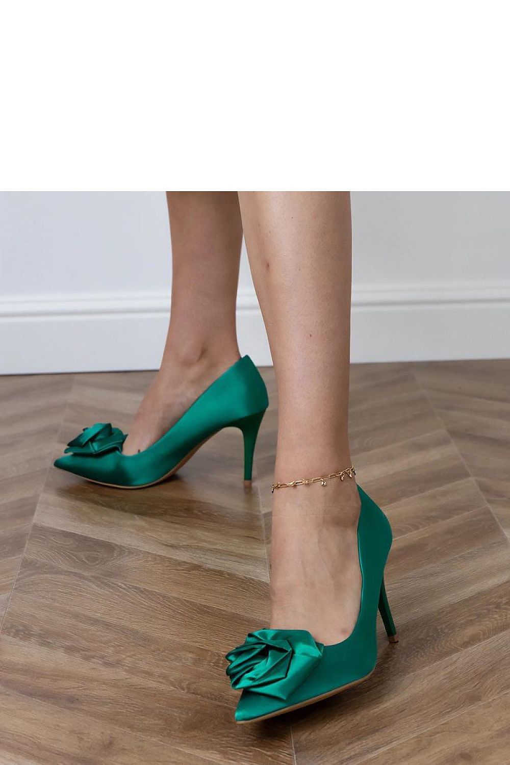 Luxury satin pumps by Solea featuring stunning floral detail and a 9cm heel, perfect for elegant evening wear.