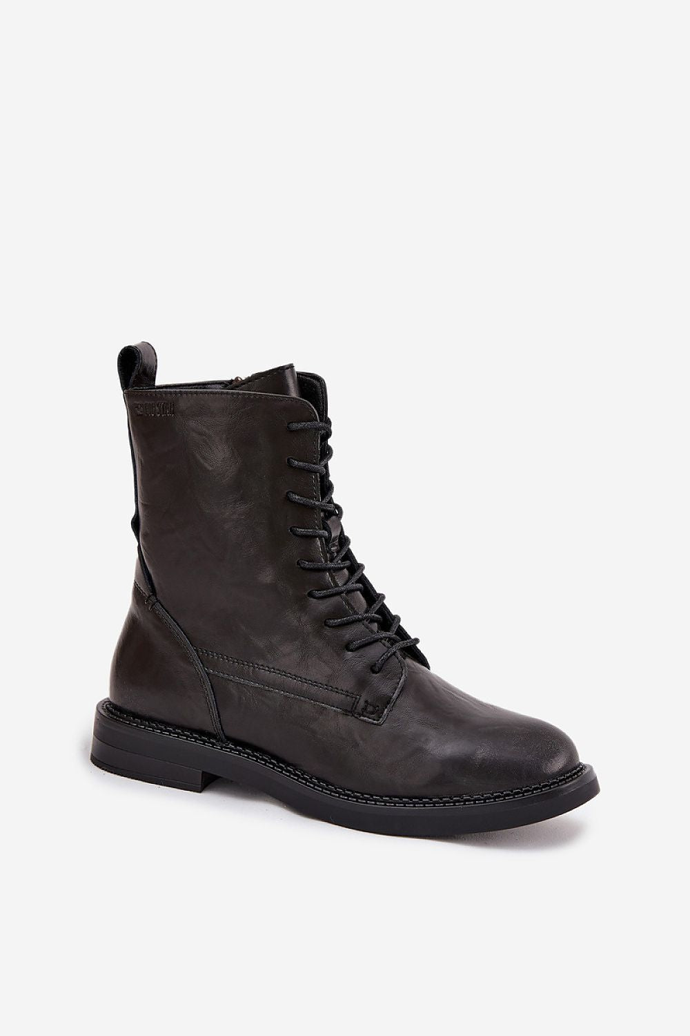Classic women's work boots by Step in Style made of natural leather with a 3cm heel, ideal for chic everyday styling.