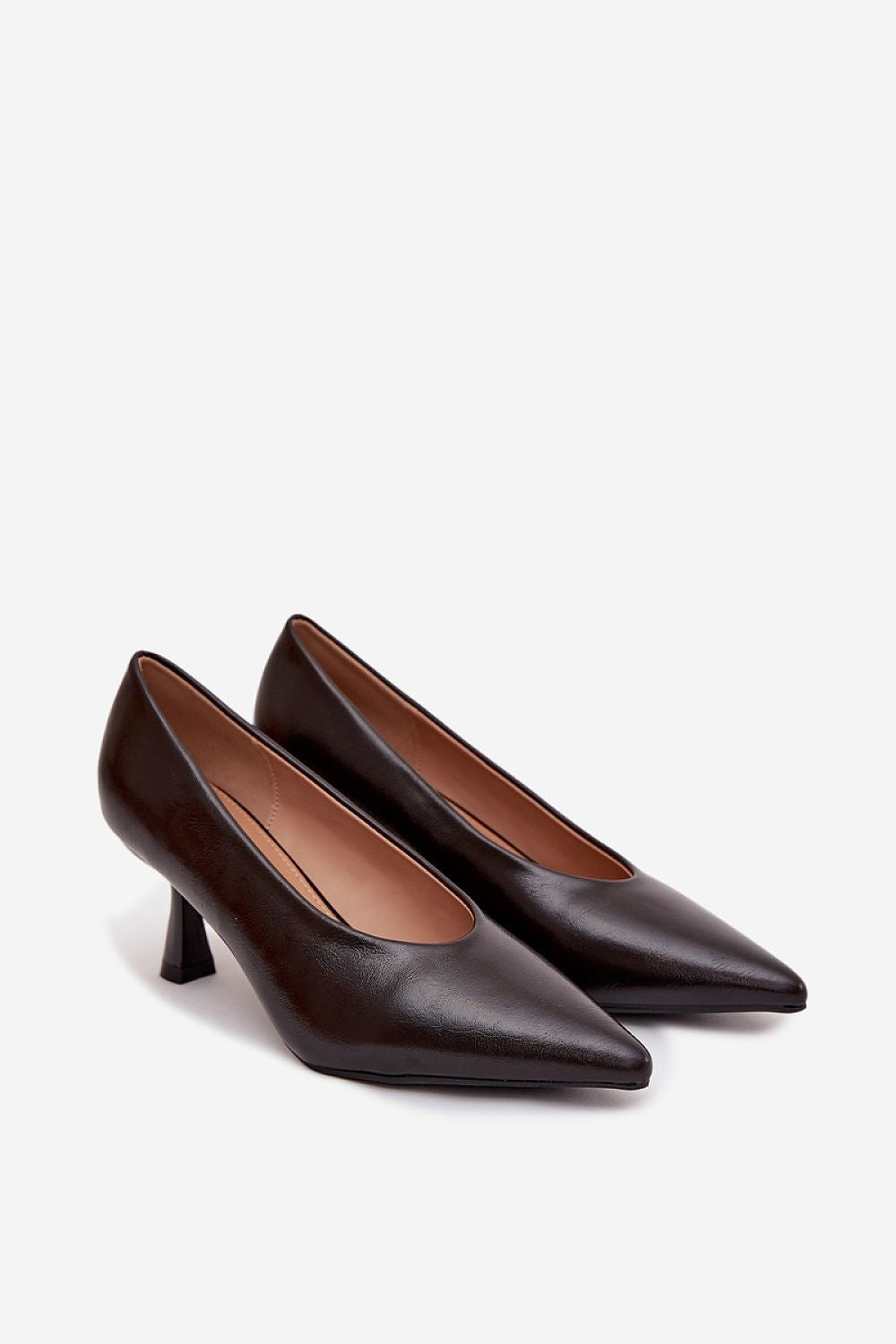 Chic and comfortable eco leather pumps by Step in Style, showcasing a timeless design suitable for any wardrobe.