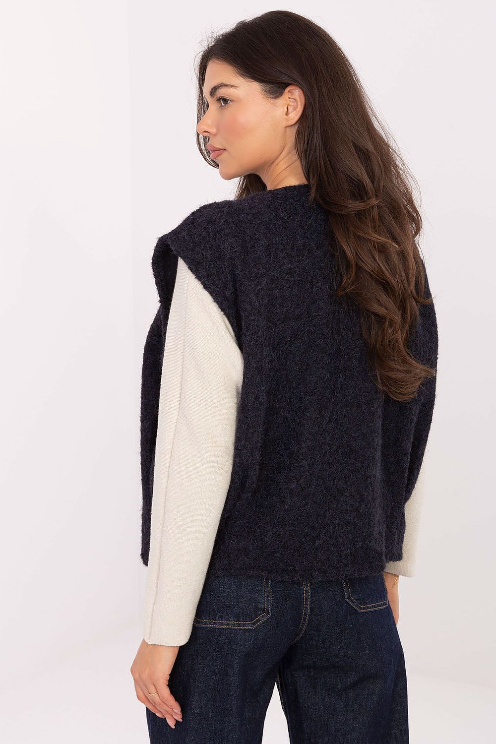 Stylish casual outer layer by Rue Paris, showcasing a chic women's boucle vest with a refined silhouette, ideal for enhancing everyday outfits in cooler weather.