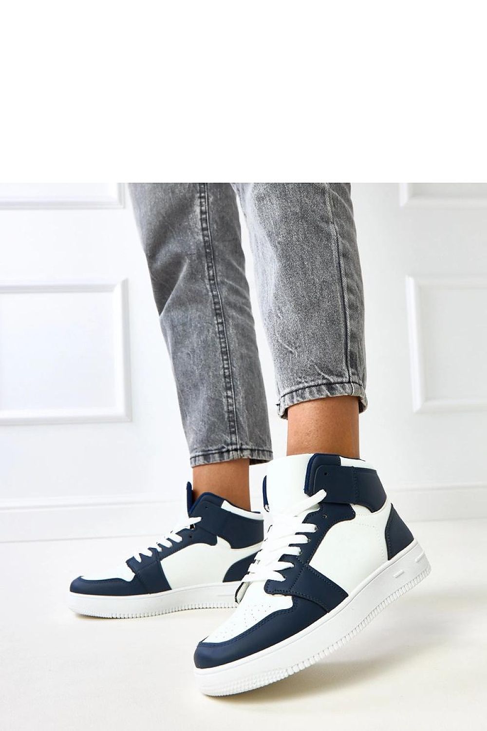 Elegant ankle high women's sport shoes by Solea made from eco leather, featuring a stylish design with a 3.5 cm platform, perfect for urban chic and active lifestyles.