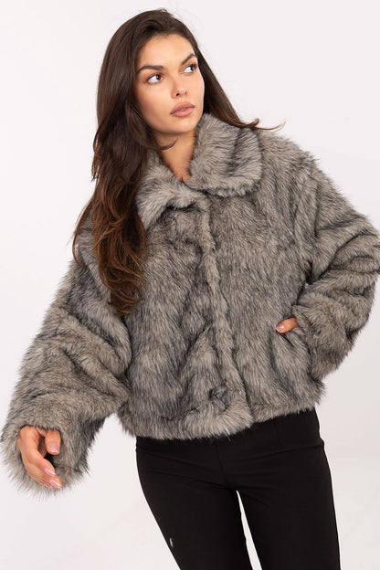 Luxurious women's fur jacket by Rue Paris with a wide collar, showcasing an elegant autumn/winter design, perfect for chic outings.