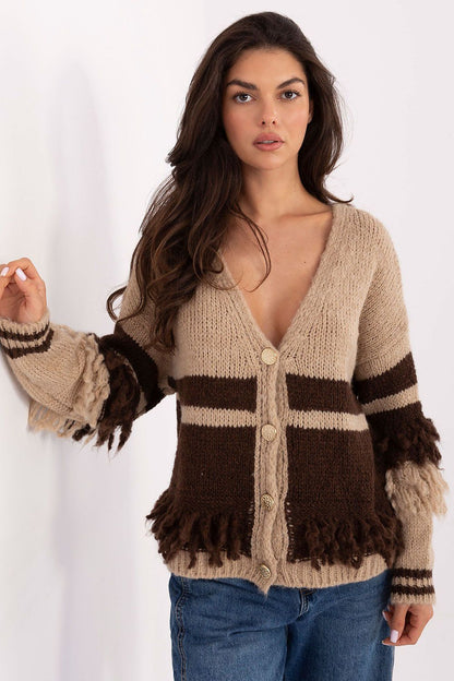 Stylish two-tone cardigan by Italy Moda, designed for women with fringes, emphasizing elegance and comfort for any occasion.
