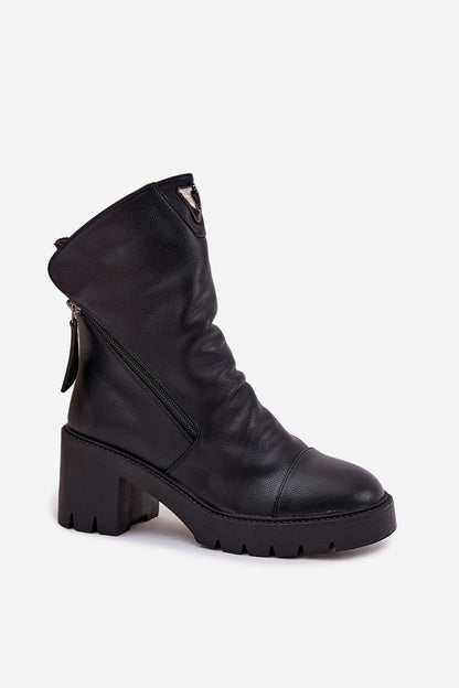 Luxury Vinceza women's ankle boots with chunky heel and double zippers, showcasing insulation and elegant design.