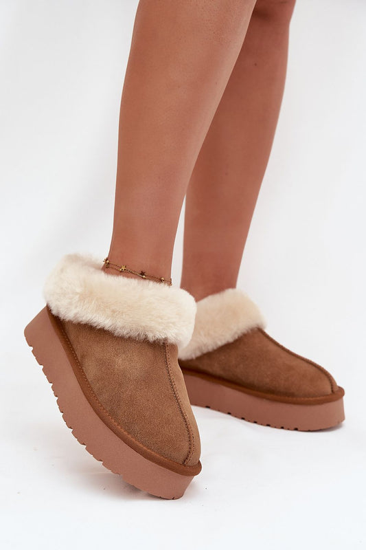 Luxury suede snow boots with fur lining from Step in style, showcasing stylish winter footwear suitable for EU sizes 36-41 in a chic design.