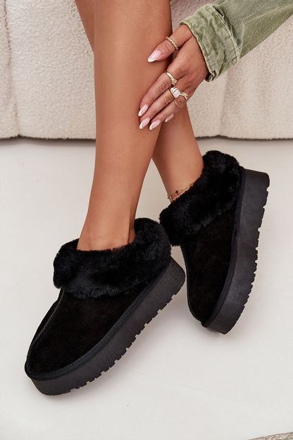 Elegant fur-lined suede snow boots from Step in style, showcasing comfort and warmth for winter adventures with a chic touch.