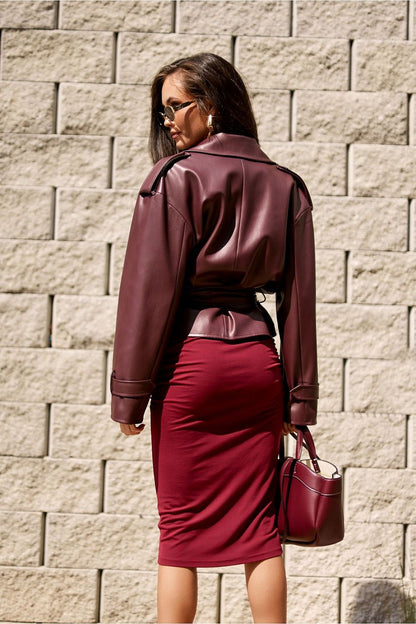 Close-up of the stylish wide lapels and quality finish of the Lorina Jacket by Roco Fashion, designed for a sophisticated look.