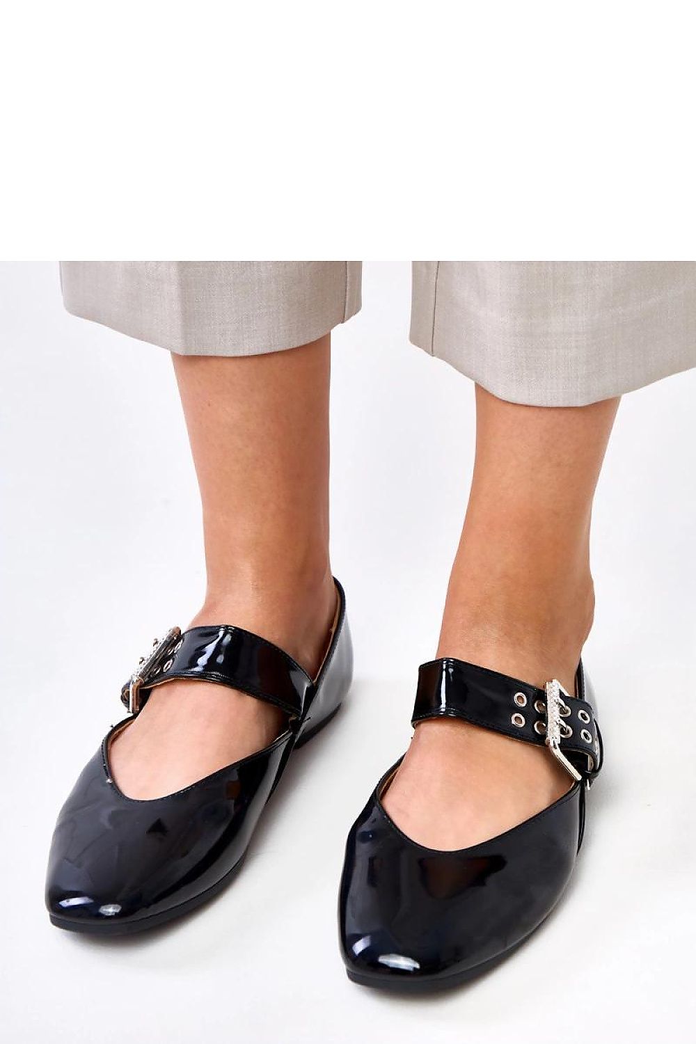 Solea elegant women's ballet flats featuring a decorative buckle and square toe design, made from eco-leather.