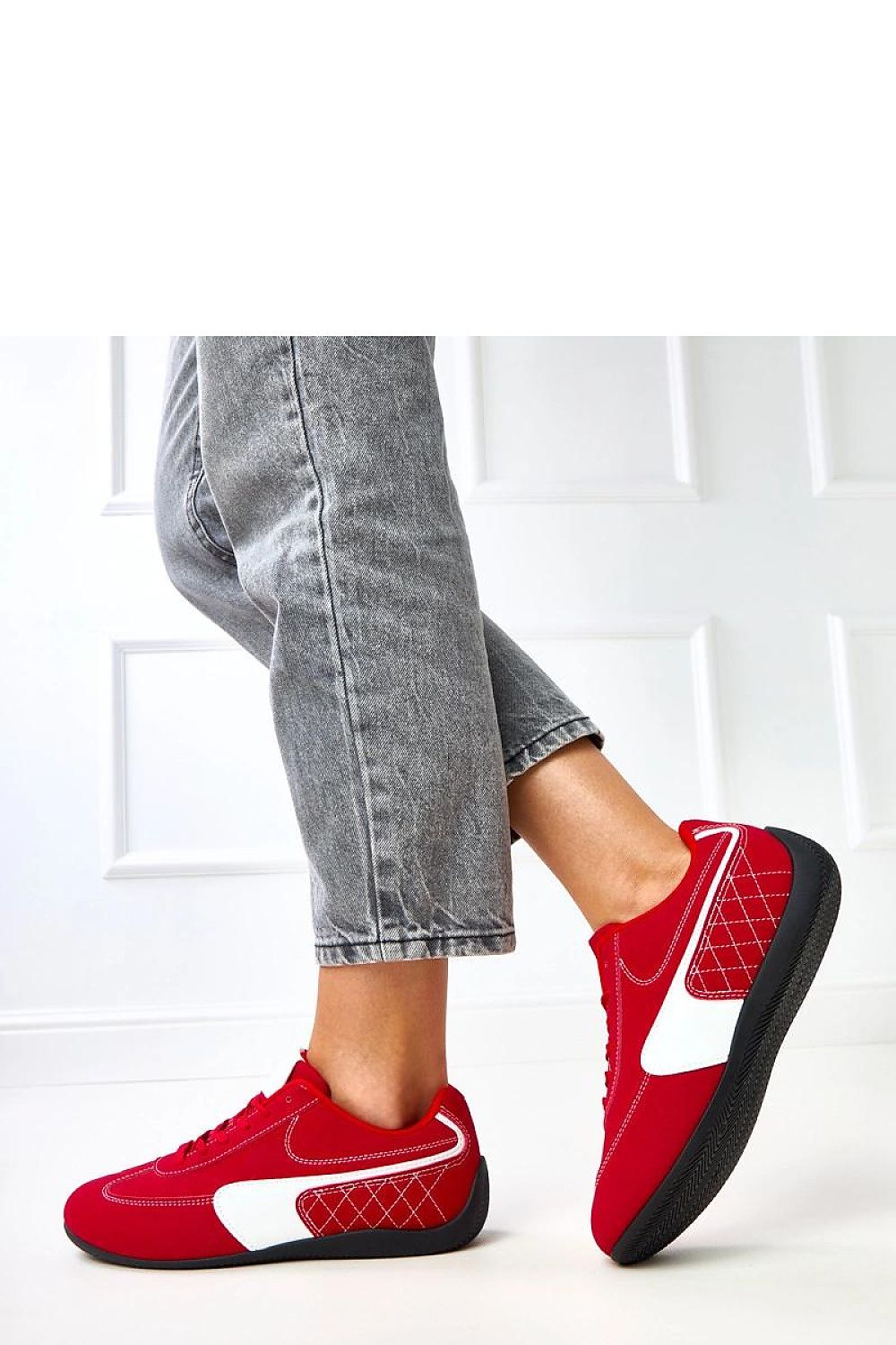 Versatile women's sneakers by Solea, featuring a contemporary sporty design with a round toe and lacing for a tailored fit.