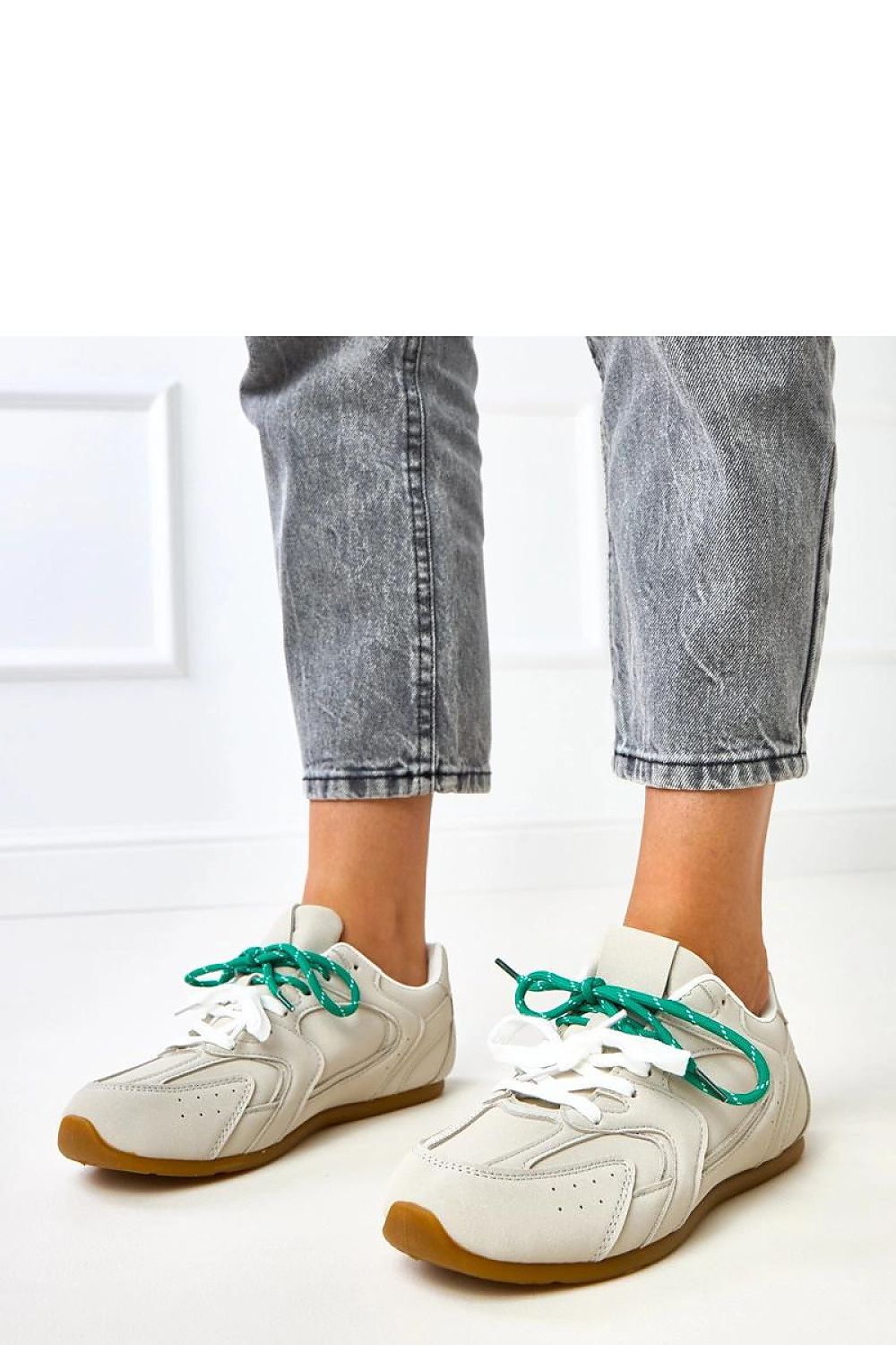 Sophisticated Solea sport shoes crafted from eco-friendly suede, designed for comfort and trendy appeal in size EU 38.