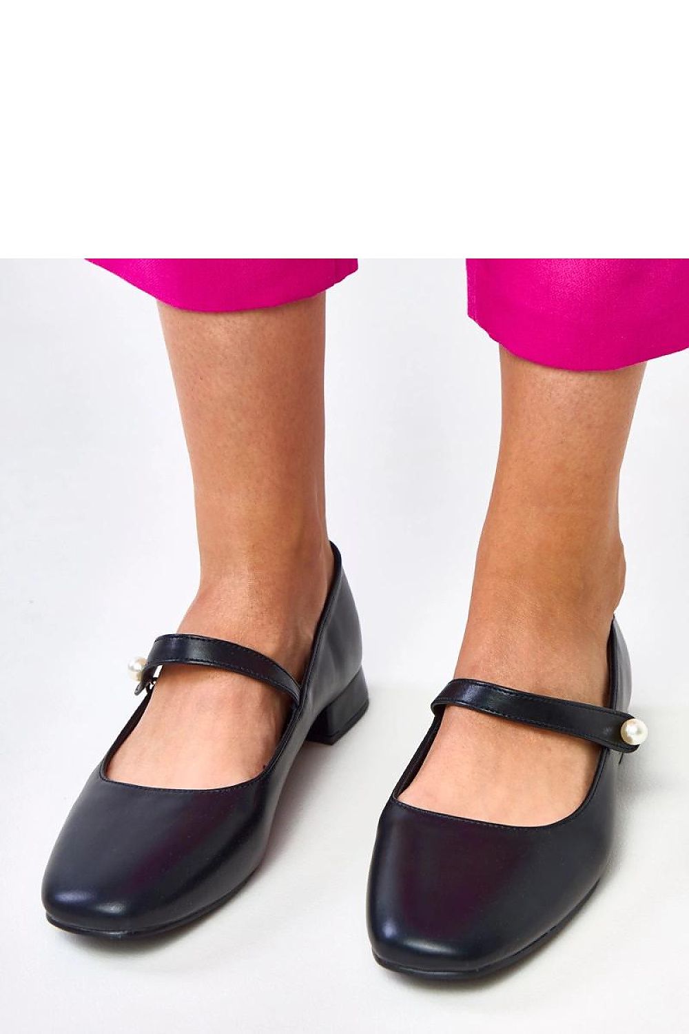 Close-up of Solea's pearl strap pumps in soft eco-leather, highlighting the sophisticated decorative strap and premium finish, ideal for both casual and elegant wear.