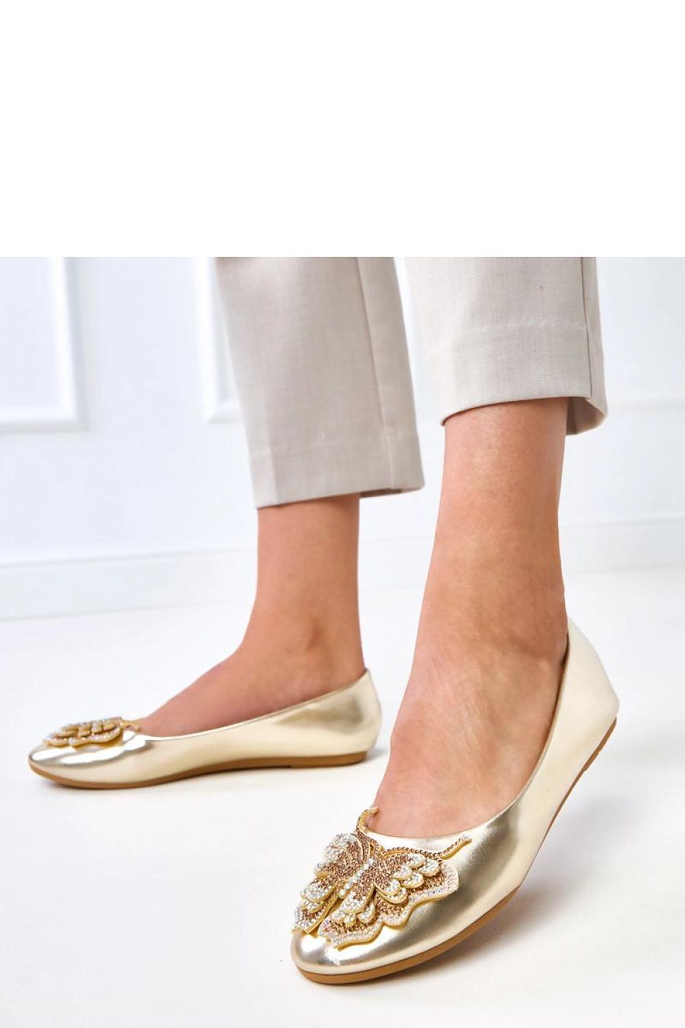 Solea Women's Ballet Flats in eco leather featuring a stylish round toe and flat heel, perfect for sophisticated everyday wear.