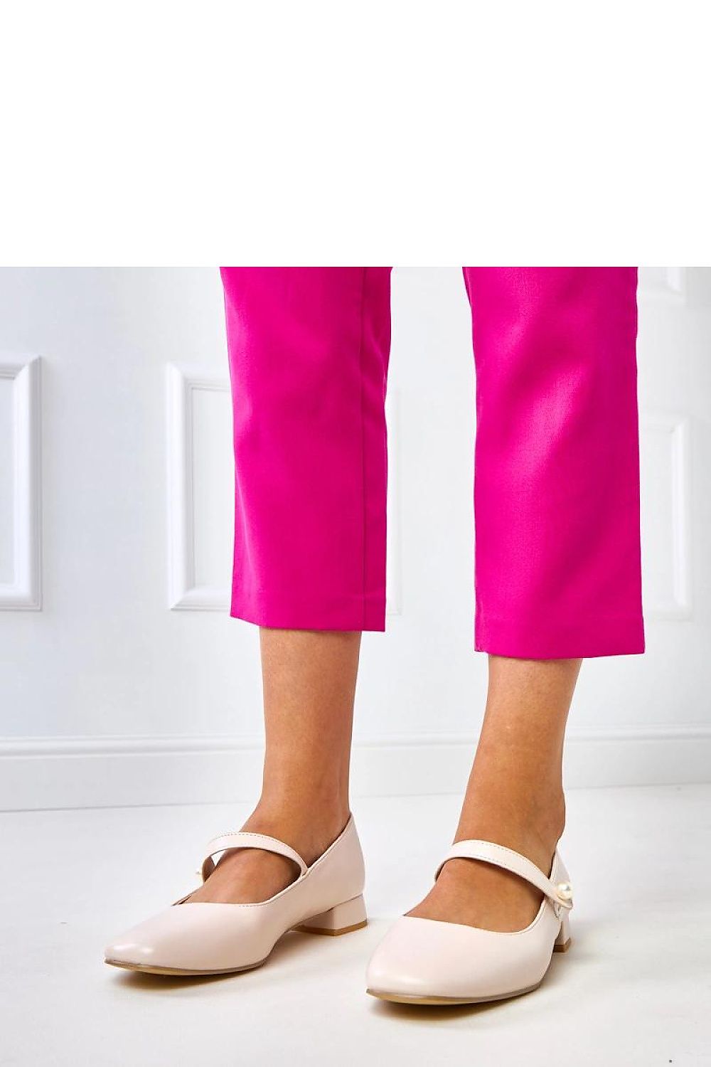 Stylish low heel pumps by Solea, crafted from high-quality eco-leather for maximum comfort and elegance.