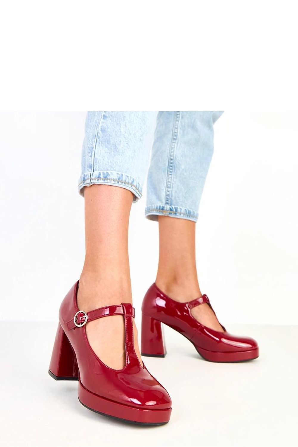 Elegant 9 cm block heel buckle shoes made of eco-leather by Solea, perfect for women seeking comfort and style for work or elegant events.