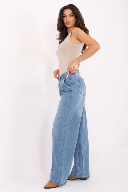 Elegant side view of Luxury Women's Mom Fit Jeans by Sublevel, featuring flattering pleats and pockets for a chic and comfortable fit.