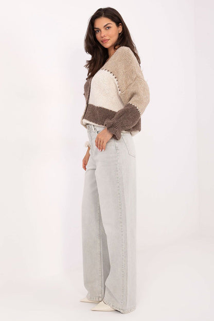 Sophisticated silhouette of women's high-waisted wide leg jeans from Sublevel, perfect for a luxury casual look.