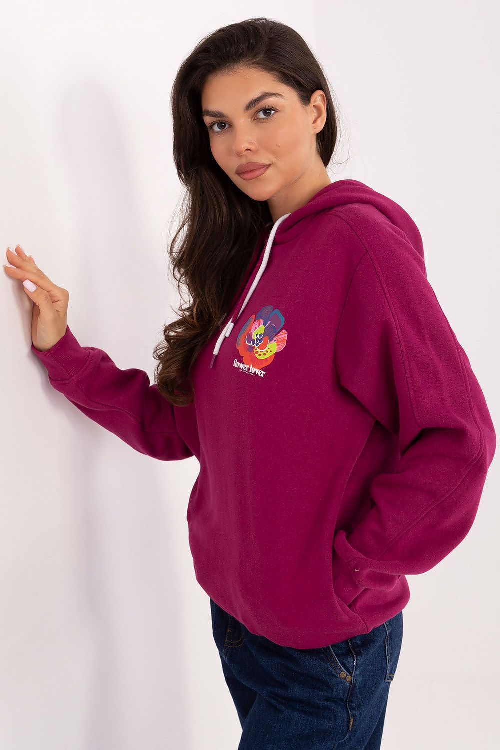 Luxurious long-sleeved Sublevel Women's Casual Sweatshirt with drawstrings and a characteristic patch on the sleeve, effortlessly blending style and comfort.