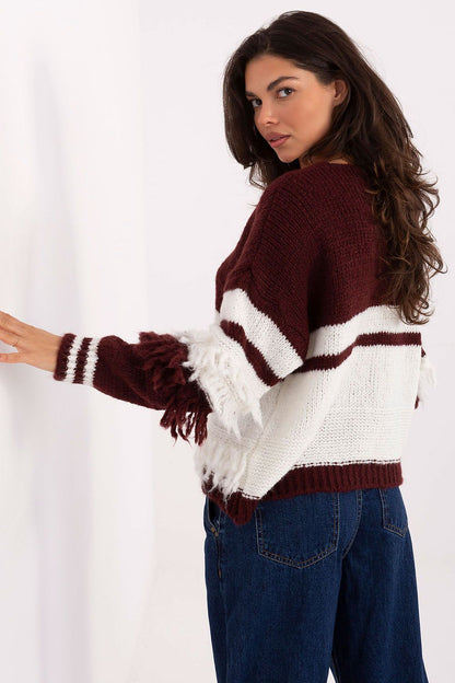 Luxurious two-tone women's cardigan by Italy Moda featuring fringes, a stylish V-neck, and decorative button closure, perfect for adding elegance to casual outfits. EU size 0, crafted from a blend of polyacrylic, polyamide, wool, and viscose.