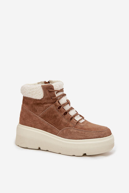 Stylish and warm suede snow boots featuring a cozy fur interior, crafted by Step in style, perfect for chic winter outings.