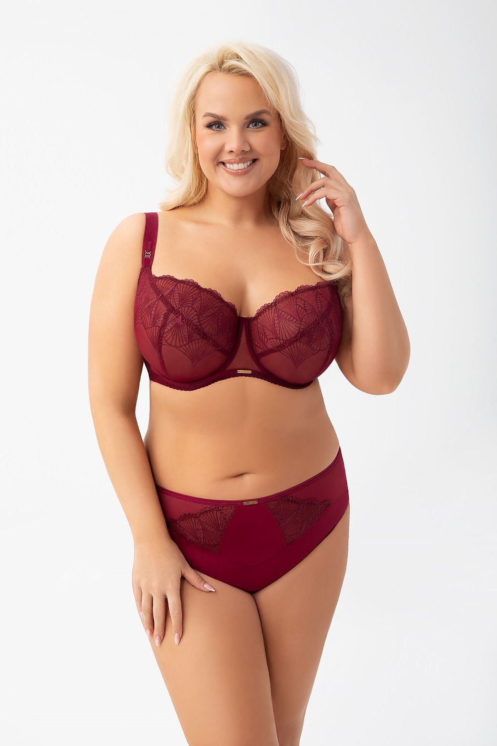 Gorsenia Lingerie soft bra showcasing exquisite embroidered details and supportive underwires, perfect for enhancing natural shape and elegance.