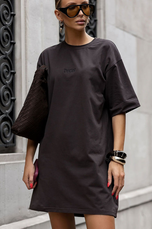 IVON oversized cotton dress in soft breathable fabric, showcasing premium embroidery for luxury fashion in sizes XS-XL.