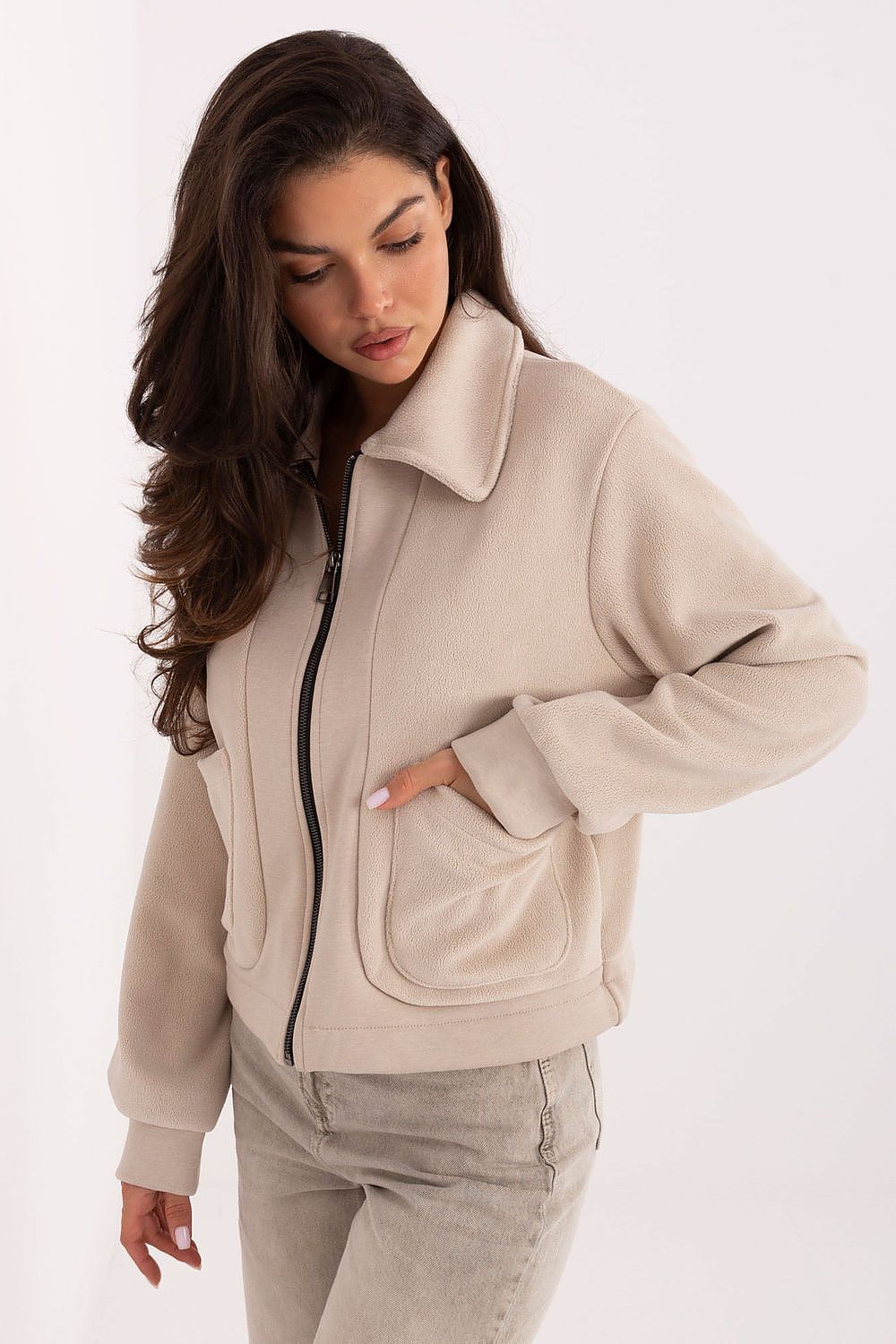 Chic lightweight women's polar jacket from Factory Price, featuring a stylish short design ideal for casual outings in transitional seasons.