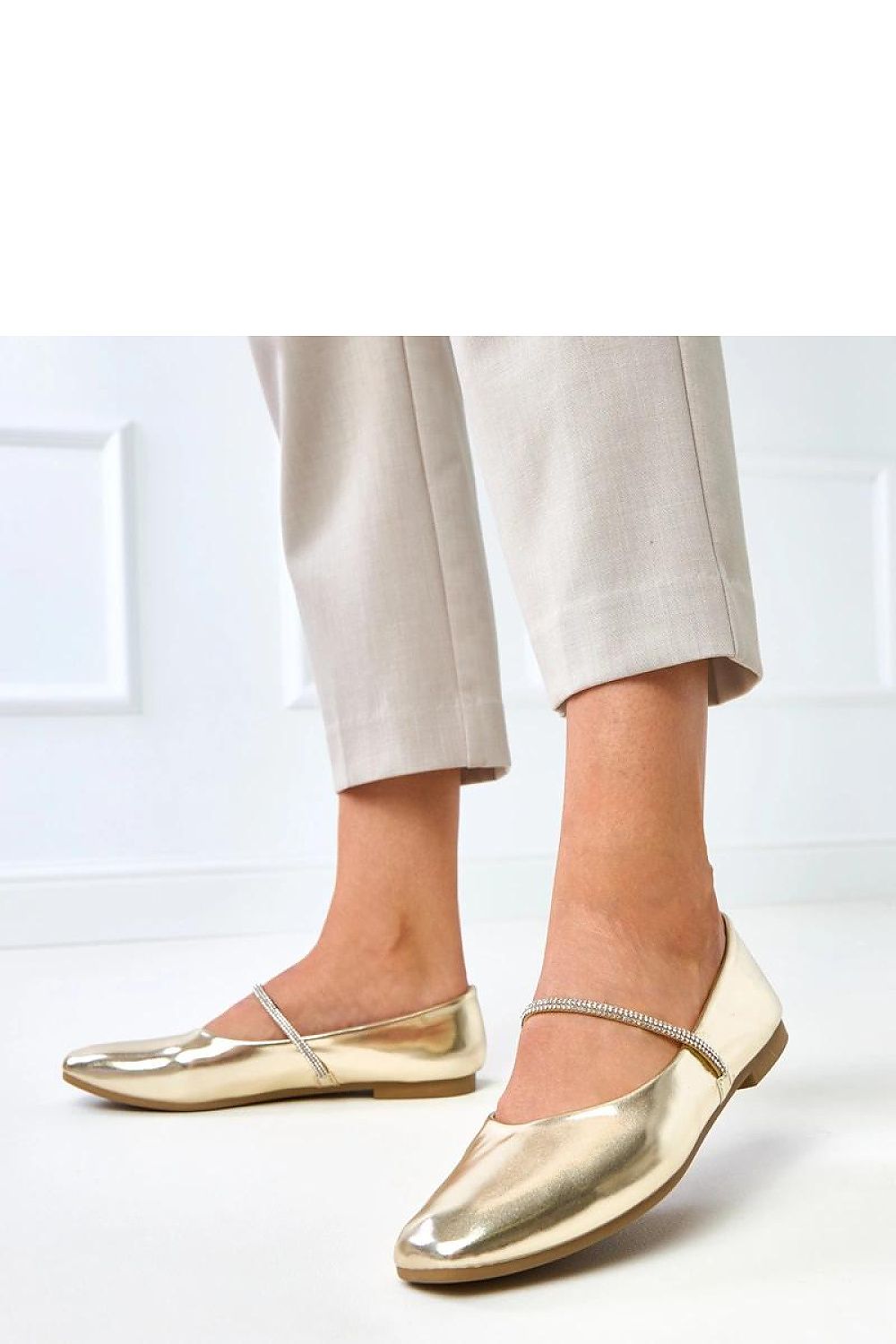 Elegant square toe women's ballet flats by Solea featuring a decorative zircon strap, crafted from high-quality synthetic leather for luxurious comfort and style.