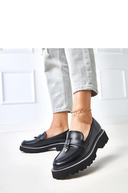 Elegant women's moccasins by Solea in eco-leather with sparkling zircon decoration, showcasing a timeless style perfect for both casual and formal occasions.